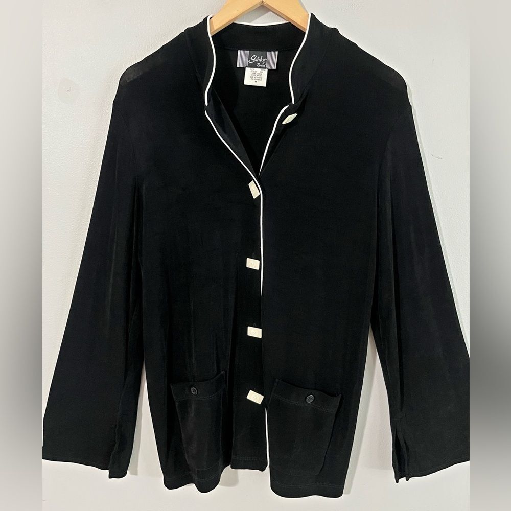 Vintage 90’s Slinky Brand Black Jersey Button Top Y2K White Trim Flare Sleeve M